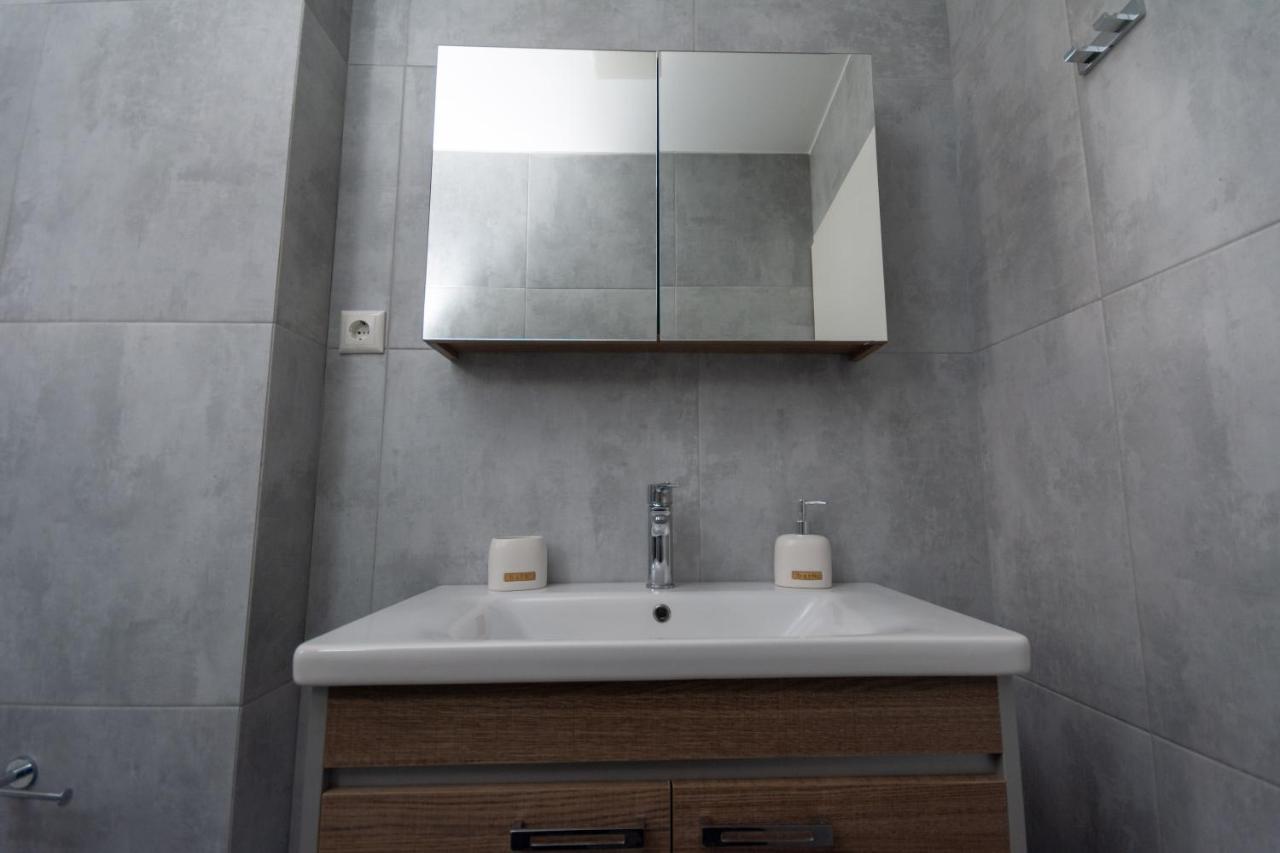 Spacious Fully Equipped 3Bd 2Bath Apt In The Heart Of City With Balconies Ac And Fast Wifi #1 Ηράκλειο Κρήτης Εξωτερικό φωτογραφία