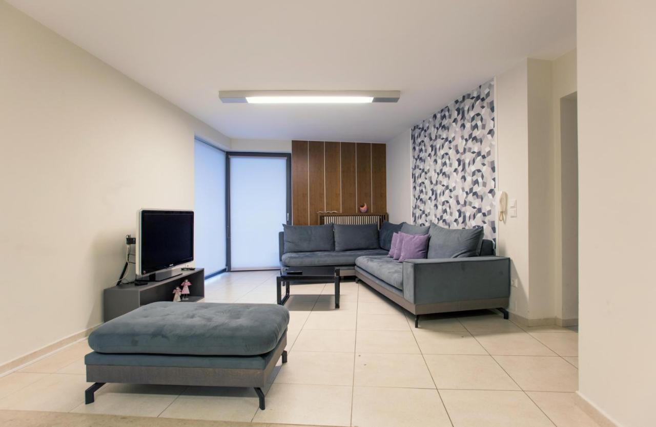 Spacious Fully Equipped 3Bd 2Bath Apt In The Heart Of City With Balconies Ac And Fast Wifi #1 Ηράκλειο Κρήτης Εξωτερικό φωτογραφία