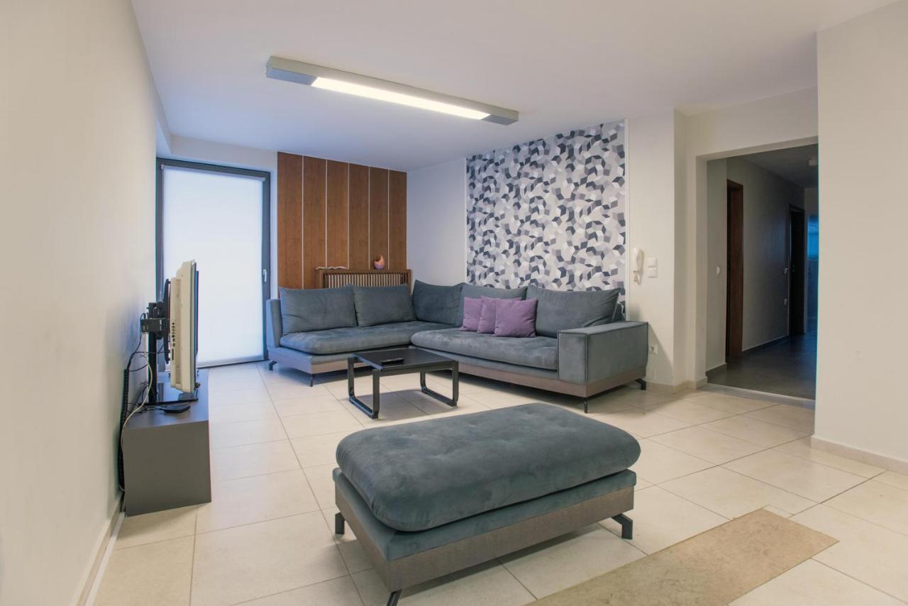 Spacious Fully Equipped 3Bd 2Bath Apt In The Heart Of City With Balconies Ac And Fast Wifi #1 Ηράκλειο Κρήτης Εξωτερικό φωτογραφία