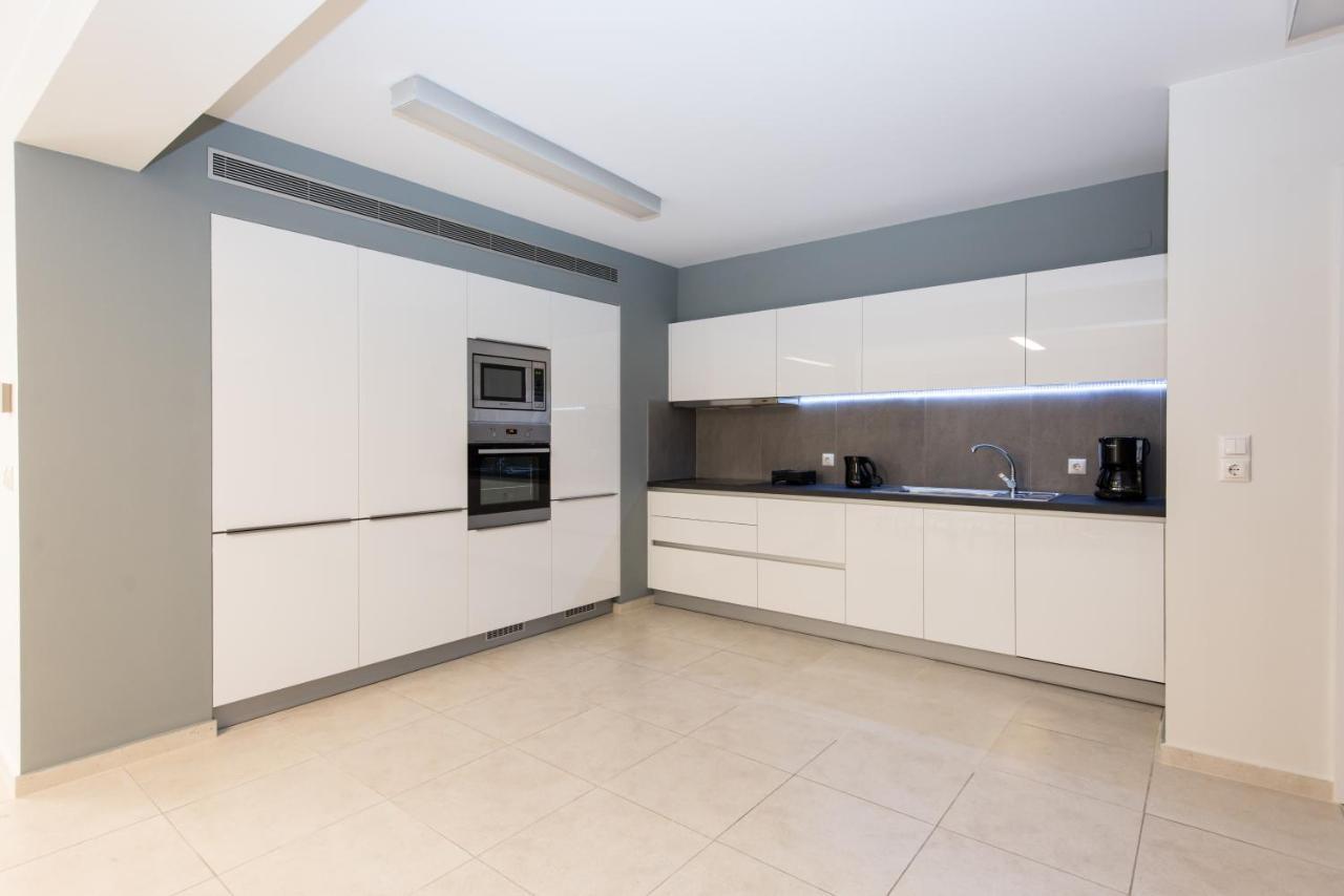 Spacious Fully Equipped 3Bd 2Bath Apt In The Heart Of City With Balconies Ac And Fast Wifi #1 Ηράκλειο Κρήτης Εξωτερικό φωτογραφία